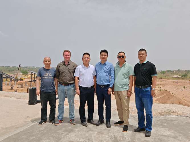 股市暴跌致配资受限，六合资本等公司出路何在？