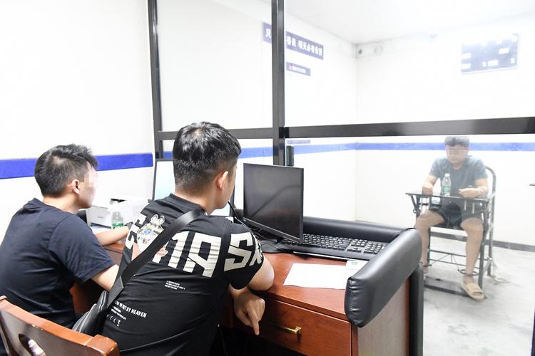 四川南充非法股票配资骗局_警方抓获6名嫌疑人_免息配资