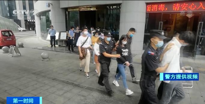 成渝警方破获高额股票配资诈骗案_重庆元佑科技配资软件诈骗_配资炒股网股票