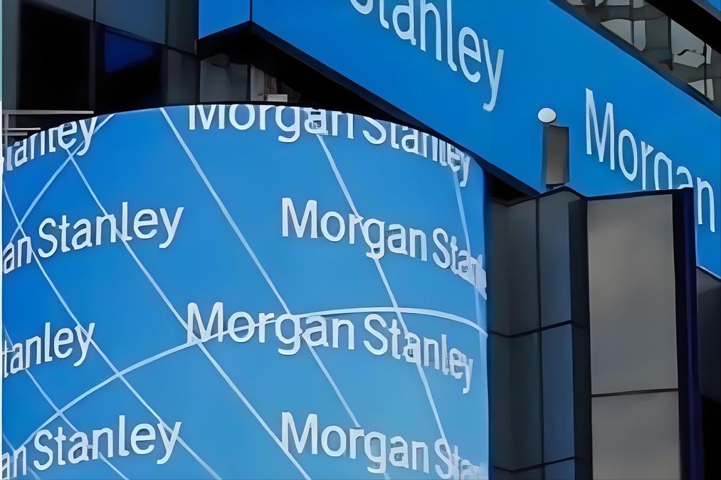 金融杠杆_贝莱德资金赎回限制_私募信贷风险