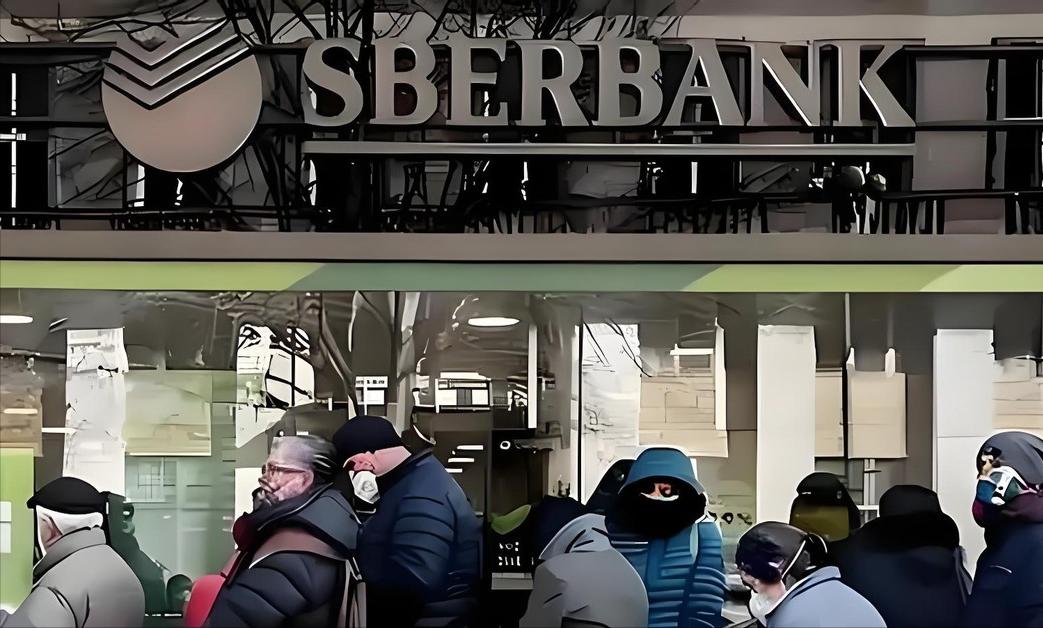 贝莱德资金赎回限制_金融杠杆_私募信贷风险