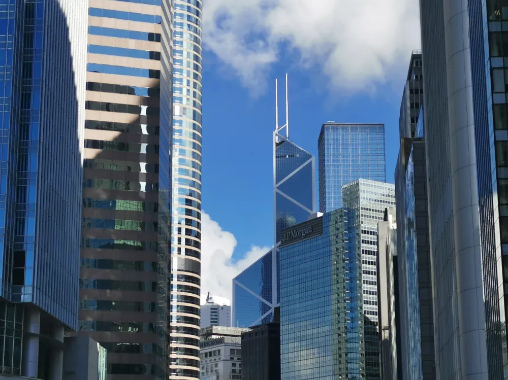 中资头部券商提升杠杆路径：衍生品与国际业务是可行方向