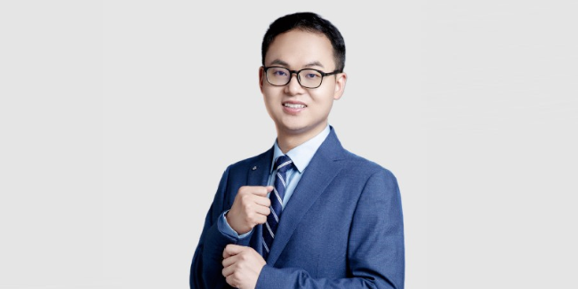 郑泽鸿谈当下股市形势，优质公司股票折扣大，成长股仍被看好